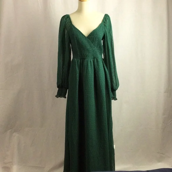 asos bottle green dress Rent Asos Design Tall Bandeau Peplum Hem Maxi Dress In Dark Green main image 1